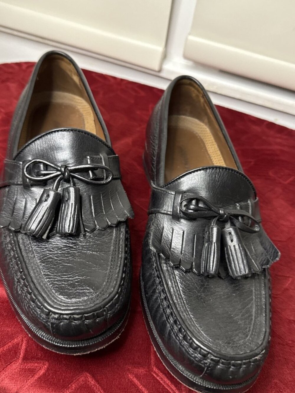 JOHNSTON MURPHY Aragon II Men's 8.5 Black Leather Kiltie Tassel Loafers 20-0593